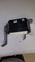 Load image into Gallery viewer, ECU ECM COMPUTER Tacoma 2012 12 Auto - MM1848260
