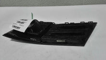 Load image into Gallery viewer, Grille Chevrolet Traverse 2015 - MM1850891
