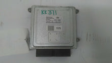 Load image into Gallery viewer, ECU ECM Computer Hyundai Elantra 2015 - MM1859631
