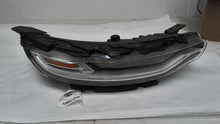 Load image into Gallery viewer, HEADLIGHT LAMP ASSEMBLY Kia Soul 2020 20 Right - MM1867818
