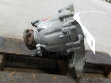 Load image into Gallery viewer, TRANSFER CASE Vanden Pl XF XFR XJ XJL 2013 13 2014 14 2015 15 - MM1871295
