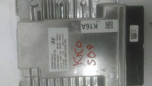 Load image into Gallery viewer, ECU ECM Computer Hyundai Veloster 2020 - MM1879865
