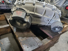 Load image into Gallery viewer, Transfer Case Volkswagen Touareg 2011 - MM1886873
