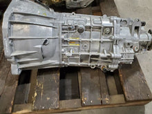 Load image into Gallery viewer, Transmission Chevrolet Camaro 2019 - MM1905359
