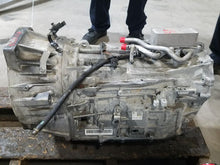 Load image into Gallery viewer, Transmission Volkswagen Touareg 2012 - MM1922652
