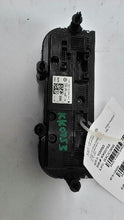 Load image into Gallery viewer, Temperature Controls Volkswagen Passat 2020 - MM1922694
