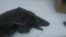 Load image into Gallery viewer, HEADLIGHT LAMP ASSEMBLY Hyundai Santa Fe 13 14 15 16 Left - MM1924159
