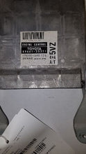 Load image into Gallery viewer, ECU ECM COMPUTER Toyota 4 Runner 1998 98 - MM1933402
