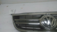 Load image into Gallery viewer, GRILLE Volkswagen Tiguan 2009 09 2010 10 2011 11 - MM1934351
