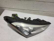 Load image into Gallery viewer, Headlight Lamp Assembly Hyundai Santa Fe 2016 - MM1954567
