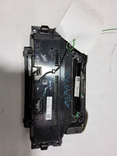 Load image into Gallery viewer, FRONT TEMPERATURE CONTROLS LR4 Range Rover Sport 2010-2016 - MM1958609
