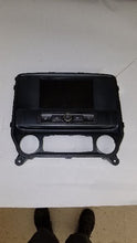 Load image into Gallery viewer, Radio  SILVERADO 1500 PICKUP 2018 - MM1964697

