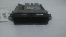 Load image into Gallery viewer, ECU ECM COMPUTER Hyundai Veloster 2013 13 - MM2033212
