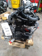 Load image into Gallery viewer, ENGINE MOTOR Beetle Golf Golf GTI Jetta Passat 11-14 2.5L - MM2034511
