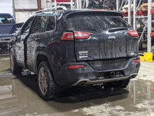 Load image into Gallery viewer, FRONT CV AXLE SHAFT Jeep Cherokee 14 15 16 17 18 Left - NW289281

