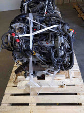 Load image into Gallery viewer, WINDSHIELD WIPER MOTOR GS300 GS350 GS430 2006 06 2007 07 - NW291582

