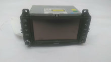 Load image into Gallery viewer, Radio Dodge Durango 2012 - MM2073101
