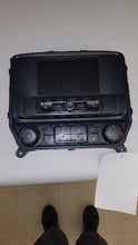 Load image into Gallery viewer, Radio  SILVERADO 1500 PICKUP 2017 - MM2073697
