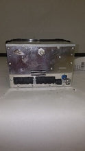 Load image into Gallery viewer, Radio Chevrolet Tahoe 2010 - MM2074301
