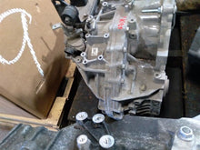 Load image into Gallery viewer, Transmission  RAV4 2018 - MM2079644
