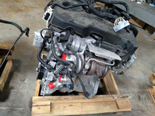 Load image into Gallery viewer, Engine Motor Chevrolet Equinox 2019 - MM2085085
