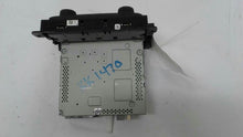 Load image into Gallery viewer, Radio Jeep Renegade 2016 - MM2085324
