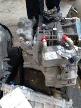 Load image into Gallery viewer, AUTOMATIC TRANSMISSION Beetle Jetta Passat 14 15 16 - MM2094129

