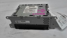 Load image into Gallery viewer, Radio Ford Explorer 2016 - MM2100561
