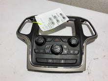 Load image into Gallery viewer, Temperature Controls  GRAND CHEROKEE 2014 - MM2110373

