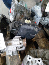 Load image into Gallery viewer, Transmission Chevrolet TRAX 2016 - MM2114127
