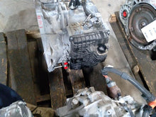 Load image into Gallery viewer, Transmission Chrysler Pacifica 2017 - MM2128694
