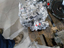 Load image into Gallery viewer, Transmission Hyundai Venue 2020 - MM2129182
