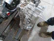 Load image into Gallery viewer, Transmission Hyundai Santa Fe 2014 - MM2140938
