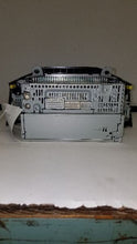 Load image into Gallery viewer, Radio Lexus RX330 2005 05 2006 06 AM FM CASSETTE 6 DISC CD - MM2141660

