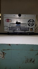 Load image into Gallery viewer, RADIO Lincoln MKS 2009 09 - MM2141723
