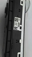 Load image into Gallery viewer, Temperature Controls Nissan Sentra 2021 - MM2146667
