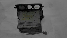 Load image into Gallery viewer, Radio Subaru Legacy 2005 05 AM FM 6 disc cd - MM2192336
