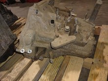Load image into Gallery viewer, Transmission Honda Civic 2005 - MM2203667

