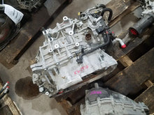 Load image into Gallery viewer, Transmission Isuzu Optima 2017 - MM2212554
