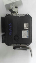 Load image into Gallery viewer, ECU ECM COMPUTER Toyota Prius Prius V 2012 12 2013 13 - MM2227028
