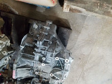Load image into Gallery viewer, Transmission Hyundai Santa Fe 2017 - MM2227220
