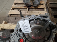 Load image into Gallery viewer, Transmission Cadillac XT5 2019 - MM2228081
