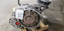 Load image into Gallery viewer, Transmission Cadillac XT5 2019 - MM2228081
