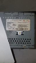 Load image into Gallery viewer, Radio  FORD F350SD PICKUP 2009 - MM2233047
