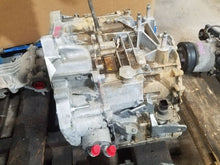 Load image into Gallery viewer, Transmission Mazda 3 2015 - MM2235935
