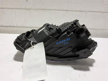 Load image into Gallery viewer, Headlight Lamp Assembly Hyundai Venue 2020 - MM2239585
