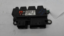Load image into Gallery viewer, AIR BAG CONTROL MODULE COMPUTER SRX Equinox Orlando Volt Terrain 12-17 - MM2239665
