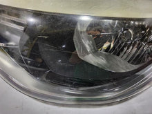 Load image into Gallery viewer, HEADLIGHT LAMP ASSEMBLY Kia Soul 14 15 16 17 18 19 Left - MM2253135
