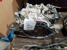 Load image into Gallery viewer, Transmission Hyundai Azera 2013 - MM2254074
