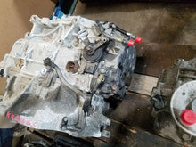 Load image into Gallery viewer, Transmission Hyundai Azera 2013 - MM2254074
